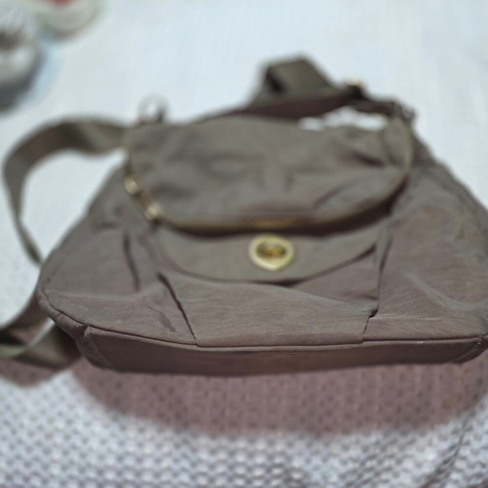 BAGGALINI KUALA FLAP NYLON TRAVELER CROSSBODY BAG
